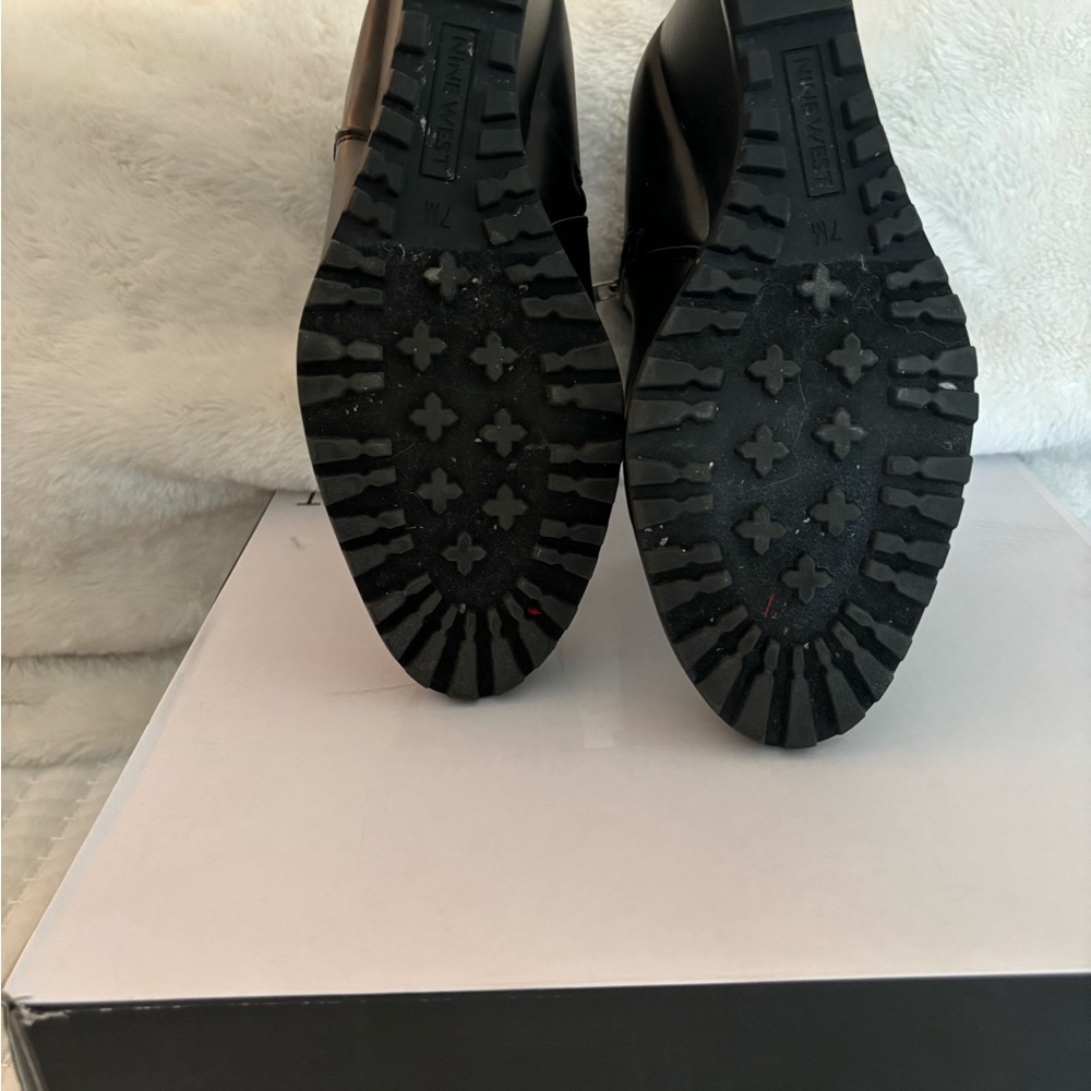 NINE WEST Wedge Booties - Picture 9 of 9